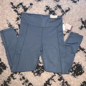 High Rise Ankle greyish blue leggings!